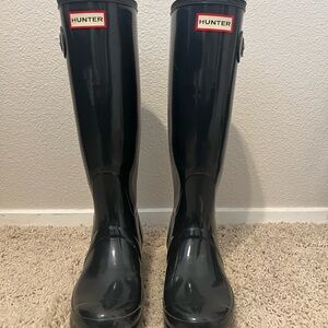 Hunter Navy Blue Tall Glossy Women's Winter & Rain Boots